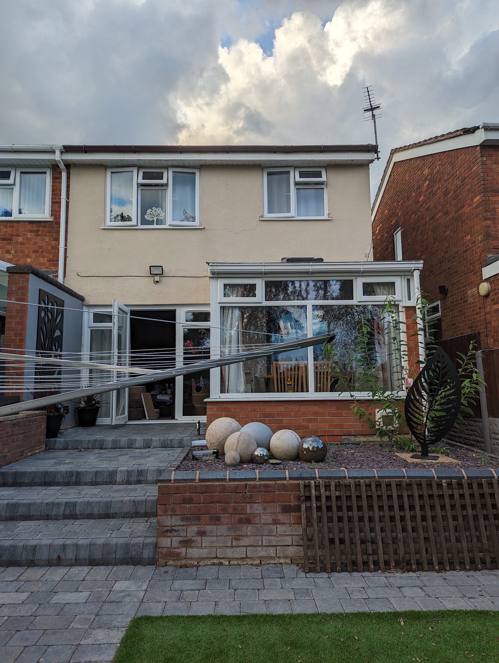 Block-paved patio and steps laid by Pavedesign at a home in Walsall